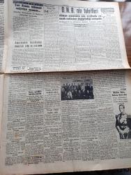 Cumhuriyet Gazetesi - 11 Temmuz 1940 - Karşılıklı Propaganda Bombardımanları Arasında Yazan Nadir Nadi Köşe Yazısı - Akdeniz'de İlk Deniz Muharebesi İtalyan Filosunun 2 Gemi Kaybıyla Neticelendi - D. N. B. nin Tahrifleri - Macarlara Verilen Cevap Balkanlarda Arazi İsteyecek Zaman Henüz Gelmemiştir - İhtilal Fransası Doğarken - İngiltere'nin Harp Masrafı Günde 7,5 Milyon Sterlin - Tarihte Türkler Ve İngilizler Yazan Ziya Şakir Yazı Dizisi - Küçük Hikaye Diploma Ve Kadın Saçı Yazan Kadircan Kaflı - Yüksek Mühendis Mektebinde Diplomalar Verildi - Türkiye Futbol Birinciliği - Hakem Kursundan Mezun Olanlar - At Yarışları Başlıyor - Yasemin Dalları Yazan Server Bedi Yazı Dizisi - Bugünkü Radyo Programı - Günün Bulmacası - Bayan Mualla Ve Kemani Sadi Kadıköy İnci Gazinosunda - Baker Büyük Mağazaları - Çapamarka - Münir Nurettin Maçkadaki Küçük Çiftlik Parkında