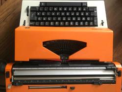 Olympia Report de Luxe Daktilo Elektrikli Çalışır durumda