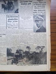 Cumhuriyet Gazetesi - 12 Şubat 1942 - Singapurun Akıbeti Yazan Yunus Nadi Köşe Yazısı - Ankara Tekzib Ediyor Perapalas Suikastine Dair Tahkikat Alman Ajanları Mesuliyetinin Sabit Olmadığına Bildiriliyor - Tanca Hadisesi Üzerine - Singapuru Bütün Tabii Arıza Ve Tesisat ile Gösterirler Kabartma Kroki - Japonlar Singapur'a Girdiler - Zavallı Dost Yunanistan - Amerika'nın Harp Masrafı Şimdiden 143 Milyar Doları Buldu - Şark Cephesinde Gördüklerim Yazan Emekli General H. Emir Erkilet Yazı Dizisi - Yalova Kaplıcaları Otel Termal Ve Banyoları - Mesud Günler Şehzadebaşı Turan Sinemasında - Dağlar Kralı Bu Akşam Lale Sinemasında - Avrupa'da Rönesanstan Sonra Ahlak Hususiyetleri Yazan Burhan Toprak - Sızı Yazan Mükerrem Kamil Su Yazı işleri - Etyemez Yazan Burhan Felek Köşe Yazısı - Sinir Kırıklık Ve Bütün Ağrılara Deva Kaşeleri - Bulmaca - Borsa- Şehir Tiyatrosu Temsilleri - Tepebaşı Dram Kısmında Rüzgar Esince - Komedi Kısmında Kiralık Odalar - Bugünkü Radyo Programı