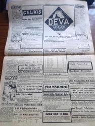 Cumhuriyet Gazetesi - 12 Şubat 1942 - Singapurun Akıbeti Yazan Yunus Nadi Köşe Yazısı - Ankara Tekzib Ediyor Perapalas Suikastine Dair Tahkikat Alman Ajanları Mesuliyetinin Sabit Olmadığına Bildiriliyor - Tanca Hadisesi Üzerine - Singapuru Bütün Tabii Arıza Ve Tesisat ile Gösterirler Kabartma Kroki - Japonlar Singapur'a Girdiler - Zavallı Dost Yunanistan - Amerika'nın Harp Masrafı Şimdiden 143 Milyar Doları Buldu - Şark Cephesinde Gördüklerim Yazan Emekli General H. Emir Erkilet Yazı Dizisi - Yalova Kaplıcaları Otel Termal Ve Banyoları - Mesud Günler Şehzadebaşı Turan Sinemasında - Dağlar Kralı Bu Akşam Lale Sinemasında - Avrupa'da Rönesanstan Sonra Ahlak Hususiyetleri Yazan Burhan Toprak - Sızı Yazan Mükerrem Kamil Su Yazı işleri - Etyemez Yazan Burhan Felek Köşe Yazısı - Sinir Kırıklık Ve Bütün Ağrılara Deva Kaşeleri - Bulmaca - Borsa- Şehir Tiyatrosu Temsilleri - Tepebaşı Dram Kısmında Rüzgar Esince - Komedi Kısmında Kiralık Odalar - Bugünkü Radyo Programı
