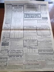 Cumhuriyet Gazetesi - 19 Mart 1942 - Milli Şef İsmet İnönü'nün Söylediği Büyük Nutuk - Bugünden İtibaren Çayın Kilosuna 750 Ve Kahvenin Kilosuna 300 Kuruş Zam Yapıldı - Amerika'nın Bize Vereceği Malzeme - İngiliz Hükümetinin Teessürü - Milas Bombardımanı Yanlışlıkla Mı Oldu - Şarj Cephesinde Harekatı Sıfırın Altında 45 Derece Soğukta Muharebeler Çok Şiddetle Devam Ediyor - Japon Harp Tebliği Timor Adası Harekatı Sona Erdi - Stalin Yoldaş Kendi İmzası ve Posta İle Papa'ya Bir Mektup Göndermiş - Şark Cephesinde Gördüklerim Yazan Emekli General H. Emir Erkilet Yazı Dizisi - Almanları Kaç Denizaltısı Var Yazan Abidin Daver Köşe Yazısı - Beethoven Gecesi Bu Akşam Opera Sinemasında - Yusuf Ziya Ortaç'ın Yeni Romanı Göç - Sızı Yazan Mükerrem Kamil Su Yazı Dizisi - Amerikan Sularında 41 Tonluk Gemi Batırıldı - Ekspres Fiat Yükseltmek Usulü Yazan Burhan Felek Köşe Yazısı - Her Irkın Üstünde Türk Irkı Bozkurt Mecmuası - Bulmaca - Singer Saat -  Frengi Ve Belsoğukluğuna Karşı Protejin - Borsa