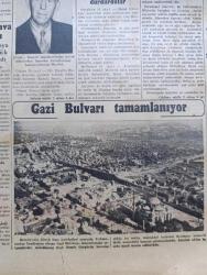 Cumhuriyet Gazetesi - 22 Haziran 1942 - Üçüncü Merhale Yazan Yunus Nadi Köşe Yazısı -  İstanbul Kulüpleriyle Temasa Memur Edilen Vildan Aşir Ve Burhan Felek Fotoğraf - Ankara At Yarışları - Millî Şef İsmet İnönü Dünkü At Yarışlarını Takip Buyurdular - Afrika'da Harekat Tobruk Teslim Oldu - Askeri Vaziyet Tobruk Ve Sivastopol Harplerinin Vaziyeti Yazan Emekli General H. Emir Erkilet Yazı - Gazi Bulvarı Tamamlanıyor - Aldan Kimmiş İslam Türk Ansiklopedisinin Kap Mecmuacısına Yazan İsmail Habib - Rakıdan Ölenler Hakkında Tahkikat - Siyasi İcmal Bir Yıldönümü Yazan Ömer Rıza Doğrul - Safiye Ayla Ve Muammer Karaca Tepebaşı Belediyesi Bahçesinde - Ülker Fırtınası Yazan Safiye Erol Yazı Dizisi - Şeref Stadında Atletizm Müsabakaları - Sinop Gerze Futbol Maçı - İlonka Yağlı Yağsız Kar Ve Acı Badem Kremleri - Bütün Halk Radyo Yıldızı Nevzat Akay'ı Görmek İçin Taksim Kristal'e Koşuyor - Blaupunkt Radyoları - İdris Müshil Limonatası