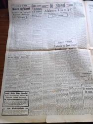 Cumhuriyet Gazetesi - 22 Haziran 1942 - Üçüncü Merhale Yazan Yunus Nadi Köşe Yazısı -  İstanbul Kulüpleriyle Temasa Memur Edilen Vildan Aşir Ve Burhan Felek Fotoğraf - Ankara At Yarışları - Millî Şef İsmet İnönü Dünkü At Yarışlarını Takip Buyurdular - Afrika'da Harekat Tobruk Teslim Oldu - Askeri Vaziyet Tobruk Ve Sivastopol Harplerinin Vaziyeti Yazan Emekli General H. Emir Erkilet Yazı - Gazi Bulvarı Tamamlanıyor - Aldan Kimmiş İslam Türk Ansiklopedisinin Kap Mecmuacısına Yazan İsmail Habib - Rakıdan Ölenler Hakkında Tahkikat - Siyasi İcmal Bir Yıldönümü Yazan Ömer Rıza Doğrul - Safiye Ayla Ve Muammer Karaca Tepebaşı Belediyesi Bahçesinde - Ülker Fırtınası Yazan Safiye Erol Yazı Dizisi - Şeref Stadında Atletizm Müsabakaları - Sinop Gerze Futbol Maçı - İlonka Yağlı Yağsız Kar Ve Acı Badem Kremleri - Bütün Halk Radyo Yıldızı Nevzat Akay'ı Görmek İçin Taksim Kristal'e Koşuyor - Blaupunkt Radyoları - İdris Müshil Limonatası