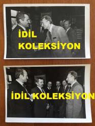 BEŞİKTAŞ'IN EFSANE BAŞKANI SÜLEYMAN SEBA'NIN ORİJİNAL 2'Lİ FOTOĞRAF SETİ, 16 x 11 cm EBADINDA - SÜLEYMAN SEBA ve BEDRETTİN DALAN BİR ARAYA GELDİKLERİNDE ÇEKİLMİŞ 2 FARKLI KARE