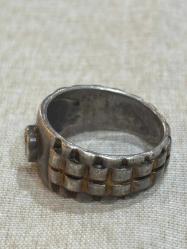 Zirkon taşlı yüzük