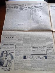 Cumhuriyet Gazetesi - 18 Birinciteşrin (Ekim) 1944 - Batı Pasifikteki Son Savaşların Manası Yazan Nadir Nadi Köşe Yazısı - Amerikan Japon Filoları Karşılaşmadılar Mı - Budapeştede Sokak Muhabereleri Oluyor - Mareşal Tito Az Kalsın Esir Oluyormuş - Batı Cephesinin Beş Yerinde Kanlı Savaşlar - Almanlar Yunanistanı Tamamen Boşaltıyorlar - Ankara Ve İstanbul Belediye Reislerinin Öncülüğünde İki Yardım Komitesi Kuruldu - Aachen'de  Bir Savaş Sahnesi - Fransız Hariciye Nazırı M. Georges Dault Yeni Dünya Fransasız Kurulamaz Dedi - Batı Pasifik Sularındaki Yeni Deniz Hava Muharebesi Yazan Abidin Daver - Cumhuriyet Bayramı 21. Yıldönümü İçin Büyük Bir Program Hazırlanıyor - Parti Genel Sekreteri Memduh Şevket Esendal Ankara'ya Gitti - Doludizgin Yazan Rene Fanjailaz Yazı Dizisi - Sulh Konferansına Kimler İştirak Edecek Yazan Ömer Rıza Doğrul - Küçük Hikaye Teselli Bürosu Yazan Cahit Sıtkı Tarancı - Stalingrad Şark Ve Saray Sinemalarında - Sadi Tek Tiyatrosu Muammer Karaca Bir Avuç Ateş Oyunu