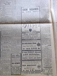 Cumhuriyet Gazetesi - 17 Ocak 1946 - Oportünizm Ve Kapı Kulu Sosyalizmi Yazan Nadir Nadi Köşe Yazısı - Birleşmiş Milletlerde İran İşinin Uyandırdığı Endişe - Sovyetlerin İstekleri - Hasan Saka'ya Londra Basınının Sorduğu Sual Siz De İran Gibi Hareket  Edecek Misiniz - Gangster Mukallidi Yakalandı - Birleşmiş Milletler Genel Kurulu Toplantısından Bir Görünüş - Doğan Nadi Karstan Bildiriyor - Filistin Davası Kral Farukla İbnissuud Dün Bir Beyanname Neşrettiler - Toprak Kanununun İlk Tatbik Edildiği Yer Bozkır Kazasının Sarıoğlan Çiftliği - Rus Radyosunun Türk Basınına Hücumları - Yüksek Ticaret Okulunun 63. Yıldönümü Dün Milli Eğitim Bakanının İştirakiyle Kutlandı - Tecrübe Pilotu Bu Akşam Saray Sinemasında - Atlantik Ateşler İçinde Bu Akşam Lale Sinemasında - Lizbon Perisi Kadıköy Süreyya Sinemasında - Bir Aşk Gecesi Nakleden Hamdi Varoğlu Yazı Dizisi - Eminönü Halkevi Çalışmaları - Cemal Nadir Renkli Karikatür - Bugünkü Radyo Programı - Borsa - Neogal Uyuz Ve Cilt İlacı