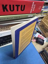 Bir Ada Hikayesi 4 - Çıplak Deniz Çıplak Ada Mini Özet Kitap 1. Baskı