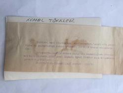 DİSK GENEL BAŞKANI KEMAL TÜRKLER'İN ORİJİNAL FOTOĞRAFI - 18 x 12 cm EBADINDA - DİSK ''GENEL AFFI GEREKTİREN ve GEREKTİRDİĞİ SORUNLAR'' KONULU BİR AÇIK OTURUM DÜZENLEDİ, PROF. DR. NEVZAT GÜREL'İN BAŞKANLIĞINDA DÜZENLENEN AÇIK OTURUMDA KEMAL TÜRKLER KONUŞMA YAPARKEN ÇEKİLMİŞ BİR FOTOĞRAF, 21 ŞUBAT 1974