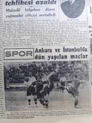 Cumhuriyet Gazetesi - 12 Mayıs 1947 - Truman Doktrinini Selamlıyoruz Yazan Abidin Daver Köşe Yazısı - Amerikan Yardımları - Türkiye'ye Verilecek Olan 100 Milyon Doların Bir Kısmı Demiryollarına Sarfedilecek - Birleşik Amerika Komünizmi Olduğu Yerde Durdurmaya Karar Verdi - İsmet İnönü Ve Recep Peker Dün İstanbul'dan Ayrıldılar - İsmet İnönü Geliboluya Hareket Etti - Mareşal Fevzi Çakmak'ın Yurt Gezisi - Ankara'da Ve İstanbul'da Dün Yapılan Maçlar - Beşiktaş Altınordu Maçından Fotoğraf - Galatasaray Demirsporla Berabere Kaldı - İzmit Bir Sanayi Şehri Oluyor - İstanbul Kız Lisesi'nin Müsameresi Fotoğraf - Ulvi Cemalin  Senfonisi - Beşiktaşla Vefa Dün De İzmirlileri Yendiler - Ankara At Yarışlarının Neticeleri - Dışarıdaki Türklerin Mukadderatı Meselesi Yazan Ahmed Halil - Fenerbahçe Kulübünün Fevkalade Kongresi - Adak Yazan Kemal Ragıp Yazı Dizisi - Kenan Öner İle Hasan Ali Yücel Davasına Devam Edildi - Ruhsatsız İnşaat Yazan Burhan Felek Köşe Yazısı - Star Traş Bıçağı - Austin Kamyonlar