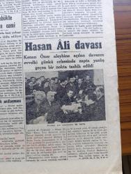 Cumhuriyet Gazetesi - 14 Mayıs 1947 - Amerikan Yardımı Hakkındaki Anlaşma - Dışişleri Bakanı Hasan Saka İle Amerika Büyükelçisi  Wilson Arasında Ankara'da Müzakerelere Başlanıyor - Cumhurbaşkanı İsmet İnönü Gece İstanbul'a Avdet Etti - Yunan Çeteleri Türk Köylerine Saldırdılar - Karabük'te Yapılan Cami İnşaatında Yolsuzluklar - Dublindeki Boks Şampiyonası - Tüy Siklet Vural Fransız Boksörünü Yendi - Hasan Ali Yücel Davası Fotoğraf - Filistin'e Gidecek Heyet - Türk Güreşi Yazan İsmail Habib Sevük Yazı Dizisi - Van Gölünde İşleyecek Gemi Hazırlandı - Adak Yazan Kemal Ragıp Yazı Dizisi - Arap Davasına Muzaheret Yazan Ömer Rıza Doğrul Köşe Yazısı -  Fransız Tiyatrosu Münasebetiyle Yazan Burhan Felek - Kadıköylüler Gecesi Suzan Yakar Mustafa Çağlar Ve Semiha Coşar Kadıköy Opera Sinemasında - Günahkar Kadın Filmi Çemberlitaş Sinemasında - Gripin - General Electric - Underwood Yazı Ve Hesap Makineleri - Bugünkü Radyo Programı - Bulmaca - Türkiye İş Bankası - Gargara Damlası Septol