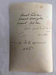 DİSK GENEL BAŞKANI KEMAL TÜRKLER'İN ORİJİNAL 2'Lİ FOTOĞRAF SETİ - 18 x 12 cm EBADINDA - DİSK GENEL KURUL TOPLANTISINDA MOLA ARASI KEMAL TÜRKLER, KEMAL NEBİOĞLU ve KURUL ÜYESİ DOSTLARI ARALARINDA SOHBET EDERLERKEN