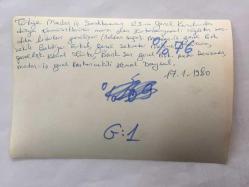 Üreten Biz,Yöneten Kim?Yaşasın DİSK “duvar yazılı fotoğraf-DİSK GENEL BAŞKANI KEMAL TÜRKLER'İN ORİJİNAL 2'Lİ FOTOĞRAF SETİ - 18 x 12 cm EBADINDA - TÜRKİYE MADEN İŞ SENDİKASININ 23. GENEL KURULUNDA DÜNYA KOMÜNİSTLERİNİN MARŞI OLAN ENTERNASYONEL MARŞINI SÖYLEYEN SENDİKA LİDERLERİ, MADEN-İŞ GENEL BAŞKAN VEKİLİ BAHTİYAR ERKUL, GENEL SEKRETER MEHMET KARACA, DİSK GENEL BAŞKANI KEMAL TÜRKLER, BANK SEN GENEL BAŞKANI METİN DENİZMEN, MADEN-İŞ GENEL BAŞKAN VEKİLİ KEMAL DAYSAL, 17 OCAK 1980