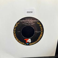 Efemera - ENGELBERT HUMPERDINCK -A TIME FOR US 05030 - kitantik - kitaLog