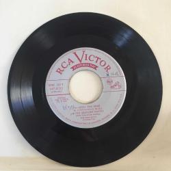 Artie Shaw / Cross Your Heart - The Grabtown Grapple - The Sad Sack - My Blue Heaven -  / US 1952 / 45'lik EP / *swing*