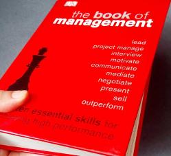 THE BOOK OF MANAGEMENT The Ten Essential Skills for Achieving High Performance (İngilizce)