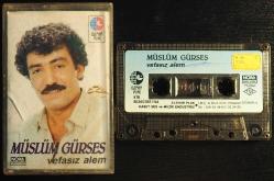 MÜSLÜM GÜRSES VEFASIZ ALEM KASET  (DEPO MALIDIR , DENENMEMİŞTİR HALİYLE)