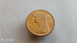 50 KURUŞ 2010 MISIR (Kleopatra VII  Mısır Kraliçesi)