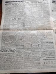 Cumhuriyet Gazetesi - 7 Ağustos 1948 - Usta Bu Hususta Yazan Nadir Nadi Köşe Yazısı - Batılı Delegeler Molotovla Dün Tekrar Görüştüler - Ara Seçimleri İçin Yapılan Hazırlıklar - Grekoromende 2 Dünya Şampiyonluğu Kazandık - Yugoslavya Türkiye Milli Maçında Sağ Hafımız Naci Yugoslavya Akınını Durduruyor Fotoğraf - Bayram Neşeli Geçiyor Fotoğraf - Türkiye'de Kurulacak 1000 Hastane İle Banka Binaları Ve Evlerin Planları Tamamlanıyor - Demokrat Parti Genel Başkanı Celal Bayar Nuri Demirağ İle Görüştü - Grekoromende Şampiyon Olan İki Güreşçimiz Mersinli Ahmed Ve Mehmet Oktav Fotoğraf - Taksim Belediye Gazinosunda Zıt Kardeşler - Olimpiyatlarda Felek Yazan Burhan Felek - Alev Gibi Yazan James Hilton Yazı Dizisi - 1948 1949 Yunus Nadi Mükafatı Atatürk'e Ait Bir Hatıra - Dar Yol Yazan Peride Celal Yazı Dizisi - Limanımıza Gelen Giden Vapurlar - Cumhuriyet Olimpiyat Resimleri - Amerikalı Gülleci Thompson Fotoğraf - Modern Pentatlon Galibi İsveçli Yüzbaşı Grut Fotoğraf - Müzeyyen Senar Işıl