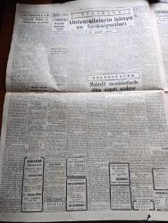 Cumhuriyet Gazetesi - 18 Mayıs 1949 - Politika Tekniği Yazan Nadir Nadi Köşe Yazısı - Ara Seçimlere Girme İşinden Çıkan Tartışma - Celal Bayar Samsun'da Da Seçimlerden Bahsetti - Demokrat Partiye Yeni Bir Cevap - Türkiye İtalya Milli Maçı - CHP Meclis Grubunda Eski Bir Mesele Tazelendi - Sabahaddin Ali Davası Ali Ertekin Cezaevine Sevkedilirken Fotoğraf - Memleketimize Gelecek Meşhur İngiliz Takımı Charlton Fotoğraf - Talim Gören Pilotlarımız Fotoğraf - Pahalı Satış Yapacak Esnafla Mücadele - 19 Mayıs Gençlik Bayramı Sebebiyle İnönü Ve Fenerbahçe Stadında Spor Gösterileri - İstanbul'da 71 İçkili Yer Kapatılacak - Vatan Ve Aşk Yazan Graham Greene Yazı Dizisi - Dini Siyaseten Karıştırmamak Gerek Yazan Ömer Rıza Doğrul Köşe Yazısı - 23 Nisan Filmi New York'ta Gösterildi - Galatasaray Lisesi Futbol Şampiyonu Oldu - Suaz Badana Boyaları - Bugünkü Radyo Programı - Büyük Baklacıoğlu Erzak Pazarı - Royal Radyo Pil Bataryaları - Büyükadada Splendit Palas Oteli 2 Haziran Perşembe Günü Açılacak