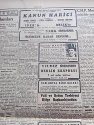 Cumhuriyet Gazetesi - 18 Mayıs 1949 - Politika Tekniği Yazan Nadir Nadi Köşe Yazısı - Ara Seçimlere Girme İşinden Çıkan Tartışma - Celal Bayar Samsun'da Da Seçimlerden Bahsetti - Demokrat Partiye Yeni Bir Cevap - Türkiye İtalya Milli Maçı - CHP Meclis Grubunda Eski Bir Mesele Tazelendi - Sabahaddin Ali Davası Ali Ertekin Cezaevine Sevkedilirken Fotoğraf - Memleketimize Gelecek Meşhur İngiliz Takımı Charlton Fotoğraf - Talim Gören Pilotlarımız Fotoğraf - Pahalı Satış Yapacak Esnafla Mücadele - 19 Mayıs Gençlik Bayramı Sebebiyle İnönü Ve Fenerbahçe Stadında Spor Gösterileri - İstanbul'da 71 İçkili Yer Kapatılacak - Vatan Ve Aşk Yazan Graham Greene Yazı Dizisi - Dini Siyaseten Karıştırmamak Gerek Yazan Ömer Rıza Doğrul Köşe Yazısı - 23 Nisan Filmi New York'ta Gösterildi - Galatasaray Lisesi Futbol Şampiyonu Oldu - Suaz Badana Boyaları - Bugünkü Radyo Programı - Büyük Baklacıoğlu Erzak Pazarı - Royal Radyo Pil Bataryaları - Büyükadada Splendit Palas Oteli 2 Haziran Perşembe Günü Açılacak