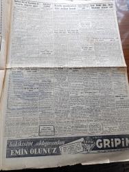 Cumhuriyet Gazetesi - 1 Temmuz 1955 - Kıbrıs Meselesi Köşe Yazısı - İngiltere Bizi Ve Yunanistan'ı Bir Konferans Akdetmeye Çağırdı - Sadık Aldoğan Dün Tekrar Tevkif Edildi - İzmir'de Domates 25 Kuruşa Kadar Düştü - İsveç Firması Sıgfr Stenberg Türkiye'de Fabrikalar Kurmak İstiyor - Taksim Belediye Gazinosu Bir Hafta Kapatılacak - Aşılmayan Duvar Yazan Berin Büktaş Yazı Dizisi - Türkiye Çocukları Ve UNICEF'in Acı Raporu Yazan Osman K. Akol - İstiklâl Mahkemeleri Hakkında Yazan Burhan Felek Köşe Yazısı - Kıbrıs İçin Konferans Yazan Ömer Sami Coşar - Resimli Romanımız Bir Doktorun Macerası Yazan Soubiran - Resimli Romanımız Gizli Define Yazan George Simenon - Esrarlı Meşhur Davalar Yazan Tevfik Sadullah - Güreş Kampı Yarın Açılıyor - Amerikalı Yüzücüler İstanbul'da - Milli Futbol Takımımız Döndü - Muhammed - Championship Amerikan Deniz Motorları