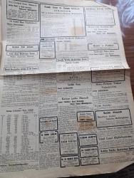 Cumhuriyet Gazetesi - 3 Ocak 1948 - Bizi Kim İdare Ediyor Yazan Nadir Nadi Köşe Yazısı - Kabinenin İstifa Edeceği Şayiası Tekrar Çıktı - Yunan İşlerine Karşı Amerika'nın Hazırlığı - Veremle Savaş Kongresi - Amerikan Malzemesi İle Yapılacak Yollar - Avrupa'nın En Çok Nefret Edilen Kadını Romanya Dış Bakanı Anna Pauker - Edebiyat Bahisleri Yazan İsmail Habib Sevük - Van Gölünde Çalışacak Yeni Gemi - Dağlar Delinirken Yazan Rikkat Asım Köknar Yazı Dizisi - Ortaşarkın Göbeğinde Bir Sovyet Volkanı - Zenginlik Ve Şefkat Yazan Burhan Felek Köşe Yazısı - Eminönü Halkevinde Hastabakıcılık Kursu Fotoğraf - 1947 1948 Yunus Nadi Mükafatı En Güzel Hikaye - Minyatür Yazan Ayfer Sakarya - Unkapanı İle Hal Arasında Binalar İstimlak Edilirken - Yeni Ses Tiyatrosunda Büyük Revü Opereti Hoşgör - İki Cingöz Haremde Filmi İpek Sinemasında - Beşiktaş Bratislava Maçının Bozuk Havaya Rastlaması İyi Olmadı - Safiye Ayla Borsa Kıraathanesinde - Radyolin Diş Macunu - Türkiye İmar Bankası - Bugünkü Radyo Programı