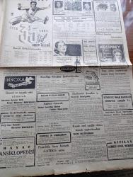 Cumhuriyet Gazetesi - 4 Ocak 1950 - Basın Kanunu Yazan Nadir Nadi Köşe Yazısı - Yakın Doğunun Emniyeti Meselesi Ve Türkiye - Truman Bugün Bir Nutuk Söyleyecek - Mısır'da Seçim Yapıldı İlk Neticelere Göre Vefd Partisi Başta Geliyor - Seçimin Öne Alınması İhtimali Kuvvetlendi - Bütün Yurtta Karakış Şiddetini Arttırmaya Başladı - Moskova'da 3 Yıl Yazan Bedell Smith Yazı Dizisi - Başbakan Şemsettin Günaltay Dün Paşabahçe Cam Ve Şişe Fabrikasını Gezdi - Kelimeler Arasında 50 Yıl Yazan Ahmet Hamdi Tanpınar - Profesör Einstein'ın Yeni Keşfi Nedir - Sapa Yol Yazan Concordia Merrel Yazı Dizisi - Ucuzluğa Doğru Yazan Burhan Felek Köşe Yazısı - Bir Amerikan Doktorunun İfşaatı Sağ Kalan Nazi Liderleriyle Mülakat - Ölüme Doğru Yazan Agatha Christie Yazı Dizisi - Müzeyyen Senar Suzan Güven ve Zehra Bilir İnci Sinemasında - Gary Cooper Filipin Aslanı Bu Akşam Şark Sinemasında - Hamiyet Yüceses Lale Saz Salonunda - Necipbey Yağlı Yağsız Krem - Çapamarka Kara Biber -  Bugünkü Radyo Programı - Bulmaca