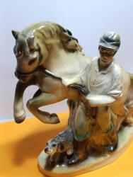 P94---ALÇI ATLI ADAM VE KÖPEK BİBLO