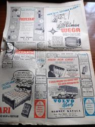 Cumhuriyet Gazetesi - 26 Eylül 1950 - Köşe Kapmaca Yazan Nadir Nadi Köşe Yazısı - Celal Bayar Ve Adnan Menderes'in Kömür Havzasında Dünkü Tetkikleri - İçişleri Bakanı Rükneddin Nasuhioğlu Ve İskan Müdürü Yekta Aytan Edirne'de - Edirne'ye Gelen Göçmenler Ve Acıklı Bir Levha Kırık Bebek Fotoğraf - Dean Achesonun Barış Planını Destekliyoruz - Göçmenleri İyi Karşılıyamıyoruz - Giritte Zelzele - Kore'de Nihai Zafere Doğru - Atlantiği Geçen İlk Tepkili Uçak Fotoğraf - Komintern'in İçyüzü Yazan Castro Delgado Yazı Dizisi - 9. Milletlerarası Tarih Kongresi Yazan Hasan Ali Yücel - Otel Lokanta Ve Gazinocular Sendikası Kuruluyor - Karanlık Oda Yazan Peride Celal Yazı Dizisi -  İvonne De Carlo Tarafından Yaratılan Aşk Melikesi Sümer Sinemasında - Hep O Masal Yazan Kemal Ragıp Enson Yazı Dizisi - Galatasaray Takımı Dün Londra'dan Döndü - Hamiyet Yüceses Ahmet Üstün Bu Gece Suadiye Plaj Gazinosunda - Siemens Alman Radyoları - Dentol Diş Macunu - Volvo Kamyonları - Puro Tuvalet Sabunu