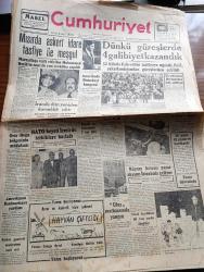 Cumhuriyet Gazetesi - 26 Temmuz 1952 - Mısır'da Askerin İdare Tasfiye İle Meşgul -  Mareşal Necip Başbakan Ali Mahir Paşa İle Bir Arada Fotoğraf - Dünkü Güreşlerde 4 Galibiyet Kazandık - Helsinkide Yeni Bir Olimpiyat Rekoru Kırıldı - Rüyam Kotrası Pazar Akşamı İstanbul'a Geliyor - Çocuk Mahkemeleri Kanunu Tasarısı Yazan Doçent Doktor Nurullah Kunter - Ruh Gurbetinde Yazan Kerime Nadir Yazı Dizisi - Kim Göndermedi Yazan Burhan Felek Köşe Yazısı - Elazığ Bakteriyolojik Enstitüsü - Mahmud Moralı Gecesi - Yanlış Tanıdığımız Pierre Loti Yazan Vehbi Belda - Eski Mesireler Kağıthaneye Dair Yazan Haluk Y. Şahsuvaroğlu - Helsinki Olimpiyatlarında Cumhuriyet Helsinki'den Dün Gece Gelen Son Resimler - Arkadaşımız Faruk Fenik Dünya Şampiyonu Hasan Gemici Ve Bayram Şiti Kucaklıyor - Amerika'nın Rahip Atleti Richards - Servel Buzdolabı Gaz Yağı İle Çalışır - Müzeyyen Senar - Saime Sinan - Çapamarka