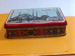 ÇY10---MELTEM CİKLET SULTANAHMET CAMİ KAPAKLI ESKİ TENEKE KUTU