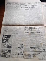 Cumhuriyet Gazetesi - 18 Ağustos 1952 - Türk Yunan Deniz Tatbikatı Başladı - Bize Yapılan Amerikan Yardımına Dair - 1952 Yılının 6 Ayında Yurdumuzda Taşıt Kazaları Yüzünden 440 Kişi Öldü - Celal Bayar İzmir Fuarının Açılışında Bulunacak - Vali Fahrettin Kerim Gökay Dün Gece Yugoslavyadan Geldi - Avrupa Güzelleri Napoli'de Halka Takdim Edildiler Fotoğraf - Ölümünün Yıldönümü Münasebetiyle Honore De Balzac Yazan Samih Nafiz Tansu - Kore'den Öğrencilere Mesaj - Peron'lar Cehennemi Yazan Doktor Alberto Caride Yazı Dizisi - Ruh Gurbetinde Yazan Kerime Nadir Yazı Dizisi - Son Osmanlı Padişahı Vahdeddin'in Kızı Ulviye Geldi Fotoğraf - Artık Konuşuyorum Yazan Burhan Felek Köşe Yazısı - Fenerbahçe Stadında Dünkü Spor Bayramı - Bugünkü Radyo Programı - İpana Diş Macunu - Günseli Başar Napoli'de Halka Takdim Edilirken Fotoğraf- Bendix Otomatik Çamaşır Kurutma Ve Ütü Makineleri - Avcılar Bayramı Dün Kutlandı - 1952 Pontiac Araba - Hofherr Traktörleri