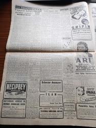 Cumhuriyet Gazetesi - 18 Ağustos 1952 - Türk Yunan Deniz Tatbikatı Başladı - Bize Yapılan Amerikan Yardımına Dair - 1952 Yılının 6 Ayında Yurdumuzda Taşıt Kazaları Yüzünden 440 Kişi Öldü - Celal Bayar İzmir Fuarının Açılışında Bulunacak - Vali Fahrettin Kerim Gökay Dün Gece Yugoslavyadan Geldi - Avrupa Güzelleri Napoli'de Halka Takdim Edildiler Fotoğraf - Ölümünün Yıldönümü Münasebetiyle Honore De Balzac Yazan Samih Nafiz Tansu - Kore'den Öğrencilere Mesaj - Peron'lar Cehennemi Yazan Doktor Alberto Caride Yazı Dizisi - Ruh Gurbetinde Yazan Kerime Nadir Yazı Dizisi - Son Osmanlı Padişahı Vahdeddin'in Kızı Ulviye Geldi Fotoğraf - Artık Konuşuyorum Yazan Burhan Felek Köşe Yazısı - Fenerbahçe Stadında Dünkü Spor Bayramı - Bugünkü Radyo Programı - İpana Diş Macunu - Günseli Başar Napoli'de Halka Takdim Edilirken Fotoğraf- Bendix Otomatik Çamaşır Kurutma Ve Ütü Makineleri - Avcılar Bayramı Dün Kutlandı - 1952 Pontiac Araba - Hofherr Traktörleri