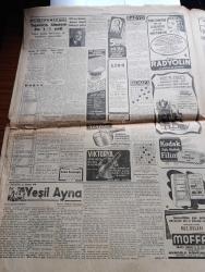 Cumhuriyet Gazetesi - 30 Temmuz 1952 - İran Parlamentosunda Amerika Aleyhdarlığı - Celal Bayar Ankara'ya Gitti - Rüyam Kotrası Floryadan Moda Koyuna Giderken Fotoğraf - Cumhurbaşkanı Celal Bayar Haşim Mardin'e Kupa Verirken Fotoğraf - Sabık Mısır Kralı Faruk Napoliye Dün Ağlayarak Çıktı - Maraton Galibi Zatopek Stada Girerken Fotoğraf - Kore 3. Değiştirme Birliğimiz Bugün Gidiyor Fotoğraf - Rüyam Atlantiği Nasıl Geçti Yazan Vedad Abud Yazı Dizisi - Hayvan Çiftliği Yazan George Orwel Yazı Dizisi - Hac Seferleri Ve Suudi Arabistan'da Çıkan Veba Yazan Doktor Razı Maner - Ruh Gurbetinde Yazan Kerime Nadir Yazı Dizisi - Yargıtay Falih Rıfkı Atay Hakkındaki Davayı Yeniden Bozdu - Olimpiyatlarda Amerika 29 Madalya İle Başta Gidiyor - Vefa Kulübünün Tertip Ettiği Futbol Turnuvası Pazara Başlıyor - Kodak Film - Radyolin Diş Macunu - Mısır Hidiv Ve Kralları Yazan Haluk Y. Şahsuvaroğlu - 35. Sanat Yılı Münasebetiyle Mahmud Moralı İle Bir Mülakat - Kraliçe Elizabeth'in Yeni Bir Resmi