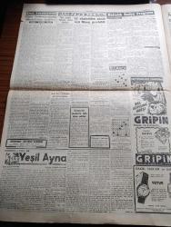 Cumhuriyet Gazetesi - 17 Ağustos 1952 - Onun İzinde Yazan Nadir Nadi Köşe Yazısı - Celal Bayar Amerikan Ordu Bakanı Frank Pace'i Kabul Etti Fotoğraf - Adnan Menderes - Arap İsrail İhtilafı - Nuh'un Gemisi Niçin Bulunamadı Yaşar Kemal Bildiriyor - Kıymetli Sanatkarımız Nurullah Şevket Taşkıran'ı Kaybettik - Sabık Mısır Kralı Faruğun Halifeliği - Üniversite Rektörü Kazım İsmail Gürkan'ın Beyanatı - Müsabakaya Girecek Güzellerin Napoli'de Çekilen İlk Resimleri - Hamiyet Yüceses Ve İsmail Dümbüllü Beşiktaş Bahçesinde - Bankacılar Sendika Kuruyor - Kara Çarşaf Ve Şeffaf Mayo Yazan Doçent Doktor Nurullah Kunter - Peron'lar Cehennemi Yazan Doktor Alberto Caride Yazı Dizisi - Ruh Gurbetinde Yazan Kerime Nadir Yazı Dizisi - 175 İlim Adamı Ankara Vapuruyla İstanbula Geliyor - Güreş Federasyonunun Bilmediğimiz Tarafları Yazan Burhan Felek Köşe - Moda Deniz Kulübünün Yaz Tenis Turnuvası - Haftalık Radyo Programı - Müzeyyen Senar Hacer Buluş Saime Sinan Abdullah Yüce Ferdi Tayfur Ve Sabite Tur Foto