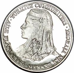 1979 Yılı 150 Lira  FAO Aile Planlaması Herkes İçin Yiyecek  Kenar  (8.90gr 900 Ayar Gümüş Kenar Yazısı Tura'ya Göre Ters )  8715