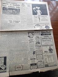 Cumhuriyet Gazetesi - 28 Temmuz 1952 - Dünya Ahvali Hakkında Bir Hasbihal Yazan Abidin Daver Köşe Yazısı - İran Petrolüne Dair Görüşmeler Başlıyor - Yeni Zabıta Memurları Fotoğraf - Evita Peron Öldü - Yusuf İzzeddin'in Kızları Geldi - Grekoromen Güreşlerinde Takımımız Elimine Oldu - Rüyam Kotrası Çanakkale'den Geçti - Zatopek Altın Madalya Alırken Fotoğraf - Hayvan Çiftliği Yazan George Orwel Yazı Dizisi - Bir Hediye Yazanlar Bedri Rahmi Eyüboğlu Köşe Yazısı - Rüyam Atlantiği Nasıl Geçti Yazan Vedad Abud Yazı Dizisi - Ruh Gurbetinde Yazan Kerime Nadir Yazı Dizisi - Nahaş Paşa'nın Dönüşü Yazan Ömer Sami Coşar - Romanya'da Ermenilerin Tehciri - Gümülcine'de Celal Bayar Lisesi - İstanbul Havalimanı Cumhuriyet Bayramı'nda Açılacak - Nuri Boytor'un Son Güreşlere Dair Demeci - Metropoliten Müzesi Yazan Zeynel Akkoç - Günün Resimleri - Radyolin Dünyanın En Antiseptik Diş Macunu - Tozfatin Zambo Çocuk Maması - Siera Radyoları - Hoover Elektrikli Süpürge - Kodak Film - Bergougnan Lastikleri
