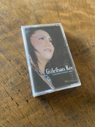 GÜLCİHAN KOÇ - TÜKENMEZ GURBET ACISI - KASET (JELATİNİNDE)
