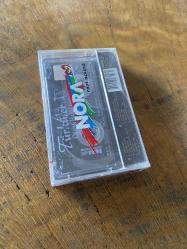 ORHAN HAKALMAZ - TÜRKÜLER - 1 / KARA TREN - KASET (JELATİNİNDE)