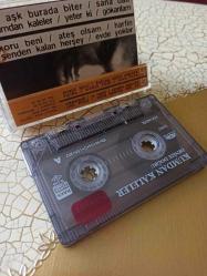 KUMDAN KALELER * DENİZE DOĞRU * KASET