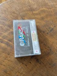 ETHEM ADNAN ERGİL - TURKISH FOLK GUITAR VOL.5 - KASET (JELATİNİNDE)