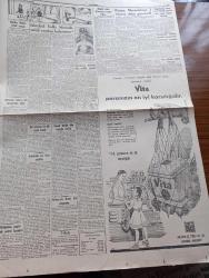 Cumhuriyet Gazetesi - 14 Aralık 1956 - NATO'da Kıbrıs İçin Sert Tartışmalar Oldu - Rusya Macaristana 3 Tümen Daha Gösterdi - İngiliz Dışişleri Bakanı Selwyn Lloyd NATO Bakanlar Konseyi Toplantısında Konuşurken Fotoğraf - Kaçakçılığa Karşı Cenub Hududlarımızda Bazı Köyler Tahliye Edilecek -  Reşat Nuri Güntekin'i Dün Toprağa Verdik Fotoğraf - İstanbul Halkı Binecek Nakil Vasıtası Bulamıyor Fotoğraf - Aşktan Da Üstün Yazan Elizabeth Gaskell Yazı Dizisi - Kıbrıs Ve NATO Yazan Ömer Sami Coşar Köşe Yazısı - Birkaç Fıkra Yazan Burhan Felek Köşe Yazısı - Akbank - Tarihin Tarihi İsmi Tarihe Geçen Hapishane Kaçkını Yazan Alain Decause - Ankara İstanbul Radyosu Programı - Fenerbahçe Atletizm Mevsimini Açtı - Beykoz Emniyeti 4 0 Yendi - İstanbullu Boksör Taki Ziyaris'in Münih'te ki Maçı - Fenerbahçe'nin Dünkü Antrenmanı - Vim Temizleyici