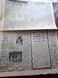 Cumhuriyet Gazetesi - 2 Mart 1956 - Yeni Bütçe Kanunu Dün Yürürlüğe Girdi - Türkiye Amerika Ordu Maçı Fotoğraf - Manyas Gölü Dün Taştı - Caz Şarkıcısı Celal İnce New York Radyosunda - İstifa Eden Subaylar Orduya Girebilecekler - Belediye İle Vilayet Dün Törenle Ayrıldı - Eisenhower Seçim Gezisi Yapmayacak - Çakırcalıyı Biz Öldürdük Yazan Yaşar Kemal Yazı Dizisi - Devlet Biziz Yazan Tarık Zafer Tunaya - Grace Kelly Avrupa'ya Gelmeye Hazırlanıyor - Türkiye İş Bankası - Harbiye Binası Yıktırılacak - Kızıl Çin 1 Erimizi Teslim Etti - Resimli Romanımız Çalınan Tabanca Yazan George Orwel - Sanayi Bataklığı Haliç - Bulmaca - Yaşar Kemal'in Bebek İsimli Uzun Hikayesi Fransızcaya Çevrildi - Perde Artisti Lale Oraloğlu Puro Tuvalet Sabunu Kullanıyor - Turgay Şeren Fotoğraf - Macar Futbolcular İstanbul'da - Güreş Federasyonu Başkanı Vehbi Emre Basın Toplantısı Yapacak - Opon Ağrı Kesici