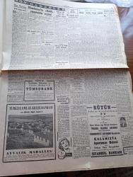 Cumhuriyet Gazetesi - 10 Ekim 1956 - Hürriyet Partisinin Lideri Fevzi Lütfi Karaosmanoğlu CHP'yi İtham Etti - Ticaret Bakanı Zeyyat Mandalinci Dün Gece Amerika'dan Geldi - Dinamo Takımı Fenerbahçe'nin Dolmabahçe Stadında Maçı Fotoğraf - Yunanlılar Sahillerimizdeki Bir Adayı Tahkim Etmeye Kalkıştılar - Kraliçe Süreyya Boşanmıyor - Memlekete Traktör Kaydıyla Giren Lüks Otomobil Fotoğraf- Ulubatlı Hasan Tatbikatı - Don Camillo'nun Küçük Alemi Yazan G. Guareschi Yazı Dizisi - Aşktan Da Üstün Yazan Elizabeth Gaskell Yazı Dizisi - Tramvaylar Tamamen Kaldırılmayacak - Oniki Adada Üsler Yazan Ömer Sami Coşar - Bir Haftada Sigara Bıraktıktan Hap - Rusya'da Çingeneler Kanun Dışı - Aslanları Durduran Adam Bu Akşam Lüks Sinemasında - Ankara İstanbul Radyosu Programı - Bulmaca - Napoleon Şan Sinemasında - Adalet İsrail'e Gidiyor - Beynelmilel Olimpiyat Komitesine Dört Türk Atletinin İsmi Verildi - Ekrem Koçak - Fahir Özgüder - Osman Coşgül