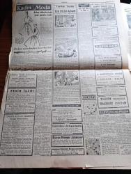 Cumhuriyet Gazetesi - 10 Ekim 1956 - Hürriyet Partisinin Lideri Fevzi Lütfi Karaosmanoğlu CHP'yi İtham Etti - Ticaret Bakanı Zeyyat Mandalinci Dün Gece Amerika'dan Geldi - Dinamo Takımı Fenerbahçe'nin Dolmabahçe Stadında Maçı Fotoğraf - Yunanlılar Sahillerimizdeki Bir Adayı Tahkim Etmeye Kalkıştılar - Kraliçe Süreyya Boşanmıyor - Memlekete Traktör Kaydıyla Giren Lüks Otomobil Fotoğraf- Ulubatlı Hasan Tatbikatı - Don Camillo'nun Küçük Alemi Yazan G. Guareschi Yazı Dizisi - Aşktan Da Üstün Yazan Elizabeth Gaskell Yazı Dizisi - Tramvaylar Tamamen Kaldırılmayacak - Oniki Adada Üsler Yazan Ömer Sami Coşar - Bir Haftada Sigara Bıraktıktan Hap - Rusya'da Çingeneler Kanun Dışı - Aslanları Durduran Adam Bu Akşam Lüks Sinemasında - Ankara İstanbul Radyosu Programı - Bulmaca - Napoleon Şan Sinemasında - Adalet İsrail'e Gidiyor - Beynelmilel Olimpiyat Komitesine Dört Türk Atletinin İsmi Verildi - Ekrem Koçak - Fahir Özgüder - Osman Coşgül