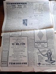 Cumhuriyet Gazetesi - 14 Nisan 1957 - Son 25 Yıldanberi Görülmemiş Kuraklık Tehlikesi - Türkiye Almanya Dostluğu İlerliyor - Adnan Menderes Tunus'a Gidecek - Tevfik İleri Vazifesine Başlıyor - Kıbrıs Meselesi Üzerinde Çalışmalar Devam Ediyor -  Oğuz Toktamış'ın Sahibi Olduğu Yeni Halk Gazetesi Dün Toplattırıldı -  İsmet İnönü Kasım Gülek'in Ratip Tahir Burak'a Yolladığı Telgraf -Moskova Patriği Aleksis Makarios'u Tebrik Etti - 50 Yıl Evvelki Kuleliden Hatıralar  Yazan Hasan Amca Yazı Dizisi - Kırkıncı Oda Yazan Peride Celal Yazı Dizisi -  Makarios'a İkinci Mektup Yazan Hasan Ali Yücel Köşe Yazısı Münir Nurettin Selçuk Londra'da Ameliyat Oldu - Ürdün Suriye Arasında Gerginlik -  -  Pe Re Ja Limon Kolonyası - Bulmaca -  Ümitsiz Saatler Filmi Atlas Sinemasında - Bir Sanayi Sitesi Kurulacak - Denizaltılarımızla 1500 Erin Katıldığı Tatbikat - Beden Terbiyesi Umum Müdürü Değişiyor Mu - Vildan Aşir Savaş - Ziya Ozan - Galatasaray Beykoz'a Puan Kaptırdı - Atletizm Sezonu Açıldı -