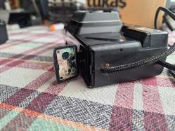 iki adet Filmli Fotoğraf Makinası - Canon - Kodak - Pil yeri arızalı