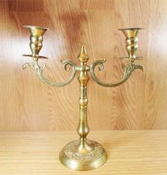 ViNTaGe AVRUPA KiLiSe TiPi PİRİNÇ ŞAMDAN.....30cm