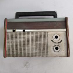 DELTA 8 TRANSİSTÖR KIRMIZI RENK RADYO KASASI